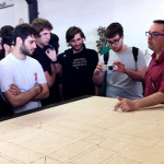 Visita dels estudiants de 3r de Grau a taller de fabricació d'encunys