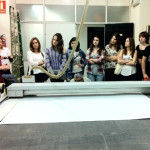 Visita dels estudiants de 3r de Grau a taller de fabricació d'encunys